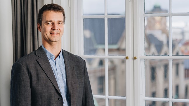 Portrait of teacher on Niels Brock Copenhagen Business College Jesper Lind Madsen