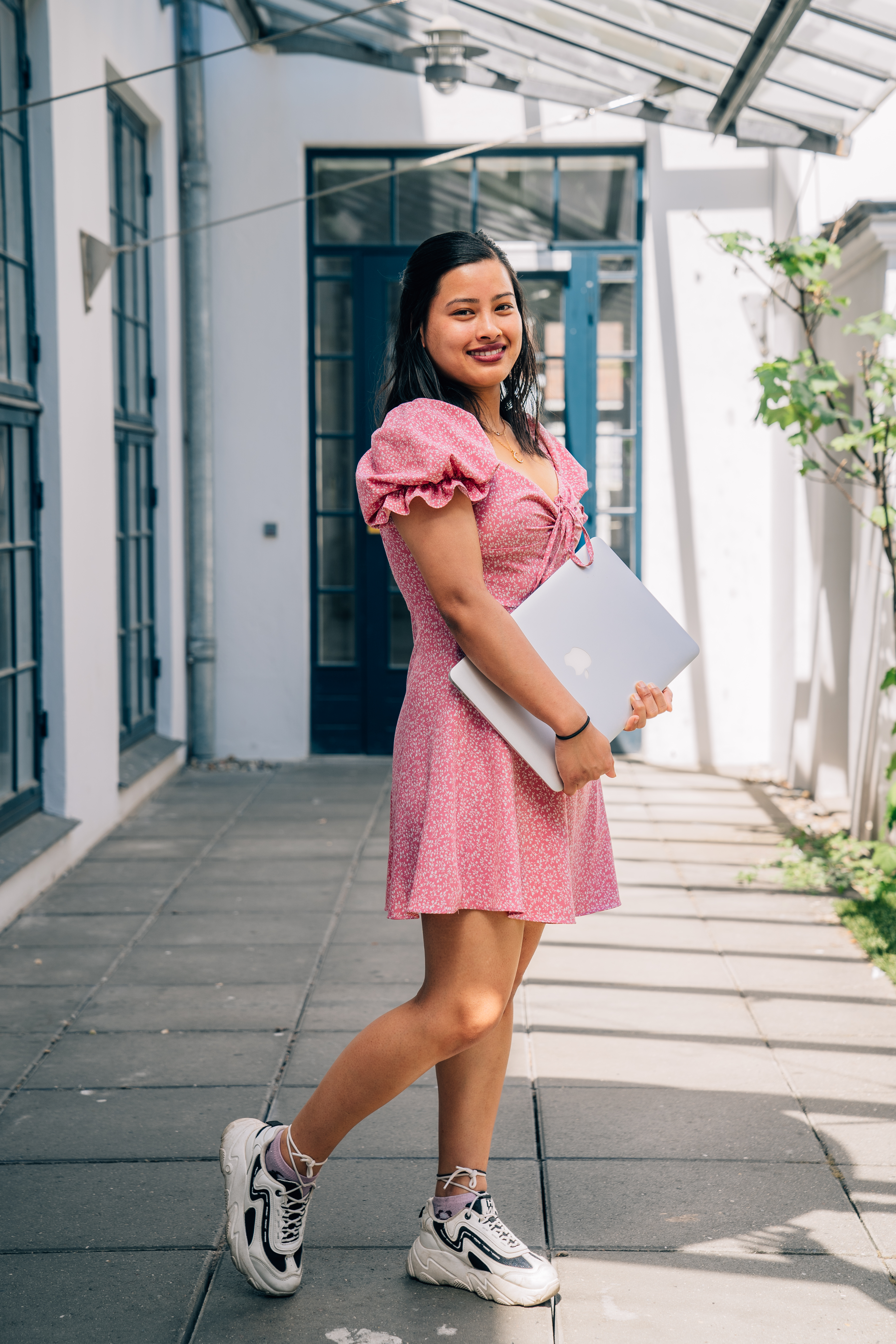 Portrait of a student from Niels Brock Copenhagen Business College